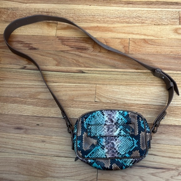 ALL SAINTS snake print bum bag Fanny pack belt bag python green & blue - Picture 5 of 8